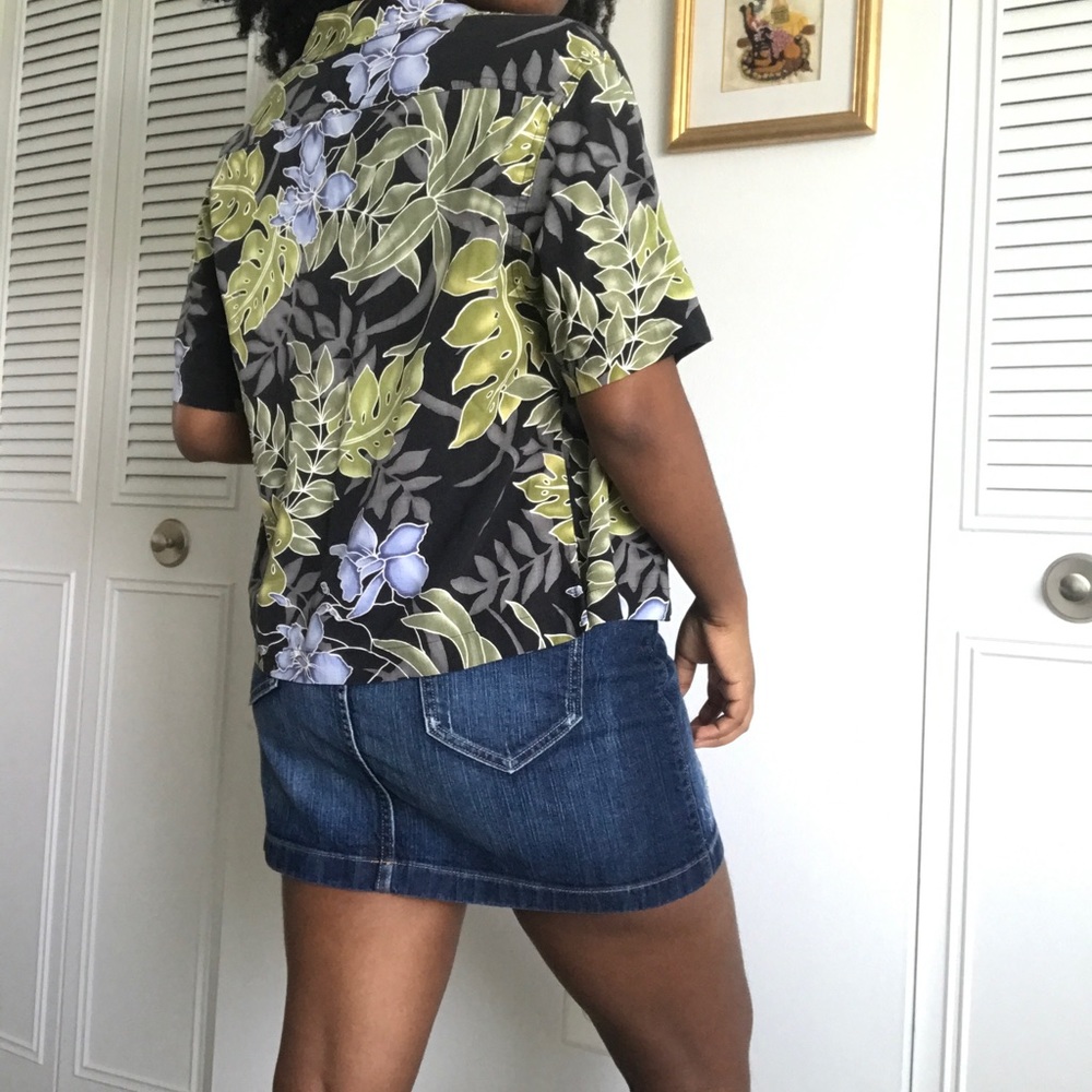 Tommy Bahama silk breezy button-down blouse, XS